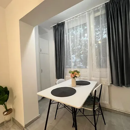 Rasaritului Apartment *